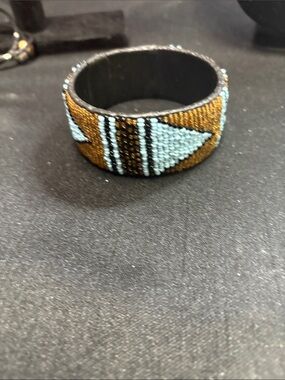 Hand-Beaded Triangle Pattern Cuff Bracelet - Blue & Gold
